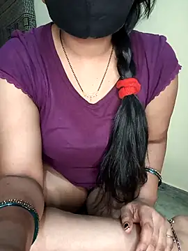 Snapshot of Soniya_444 chatting on March 15, 2025, 9:19 am Soniya 444 online show from March 15, 2025, 9:19 am