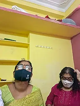 Snapshot of sivani_asha chatting on December 15, 2025, 7:03 am sivani asha online show from December 15, 2025, 7:03 am