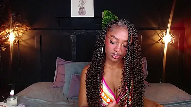 Snapshot of nikkystorm1_ chatting on November 19, 2025, 2:06 pm nikkystorm1 online show from November 19, 2025, 2:06 pm