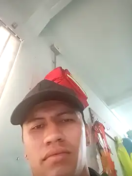 restrepo99 online show from February 28, 2025, 10:39 pm