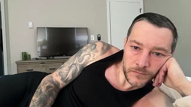 Snapshot of moon-boy chatting on December 30, 2024, 3:34 pm moon-boy online show from December 30, 2024, 3:34 pm