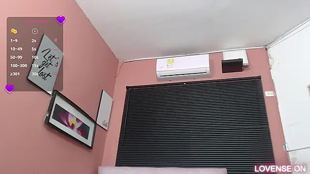 Snapshot of MommyHelpsmee chatting on March 8, 2025, 7:42 pm MommyHelpsmee online show from March 8, 2025, 7:42 pm