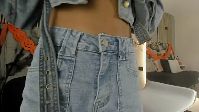 GysellHanson online show from October 23, 2025, 11:31 am