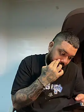 El Titan1998 online show from March 25, 2026, 11:20 am