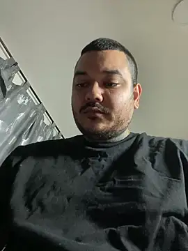 Snapshot of El_Titan1998 chatting on February 27, 2025, 12:12 pm El Titan1998 online show from February 27, 2025, 12:12 pm