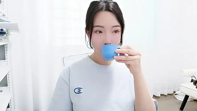 Snapshot of Lucky-kaka999 chatting on October 30, 2025, 1:37 am Lucky-kaka999 online show from October 30, 2025, 1:37 am