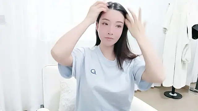 Snapshot of Lucky-kaka999 chatting on December 1, 2025, 2:56 am Lucky-kaka999 online show from December 1, 2025, 2:56 am