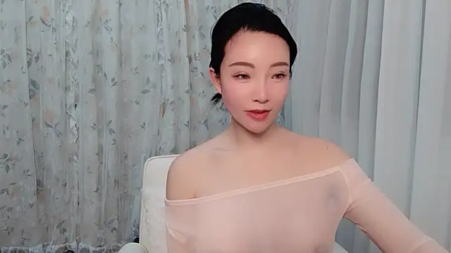 Snapshot of Lucky-kaka999 chatting on February 18, 2025, 3:20 pm Lucky-kaka999 online show from February 18, 2025, 3:20 pm