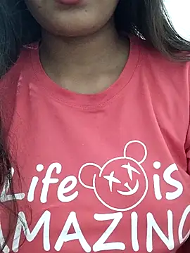 Snapshot of cute_monu chatting on October 28, 2025, 4:35 am cute monu online show from October 28, 2025, 4:35 am
