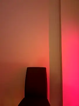 NoraInMask online show from February 28, 2025, 7:56 pm