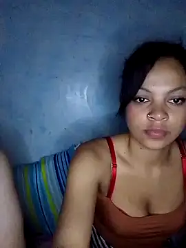 Snapshot of BlakeandRouse chatting on October 14, 2025, 10:53 pm BlakeandRouse online show from October 14, 2025, 10:53 pm
