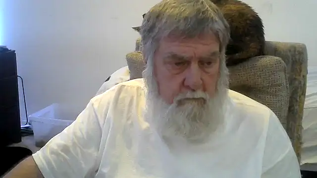 viejo oso online show from May 31, 2026, 11:27 pm