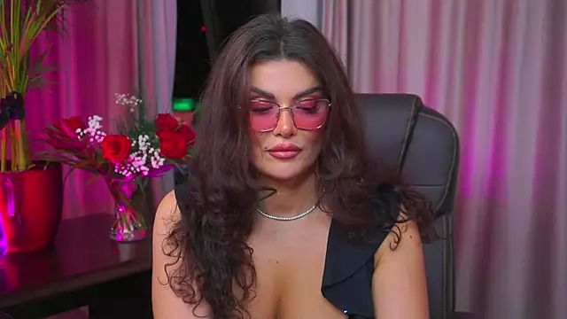 myakalifa online show from September 15, 2025, 7:36 pm