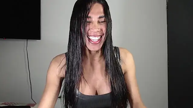 Ebonyxprincess  online show from April 2, 2026, 2:19 am