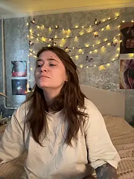 Sabrina shells online show from November 29, 2025, 10:15 am