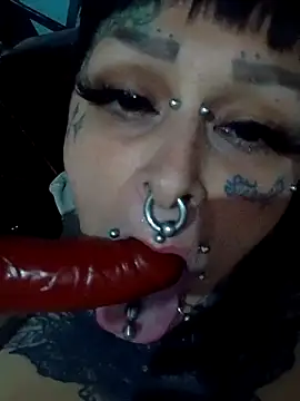 Snapshot of RichBitc4xxx89 chatting on November 9, 2025, 3:27 pm RichBitc4xxx89 online show from November 9, 2025, 3:27 pm