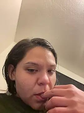 Dnasty1408 online show from December 25, 2024, 6:09 am