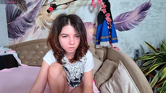 Anoraa online show from March 24, 2026, 12:43 am