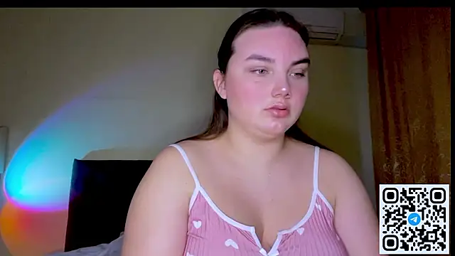 Dreamyblushfairy online show from March 8, 2026, 4:21 pm