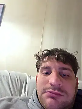 michemichemiche8 online show from January 8, 2026, 6:03 pm