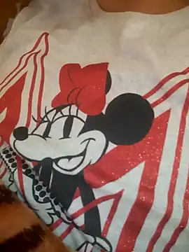 eriroyr online show from March 19, 2026, 10:26 am