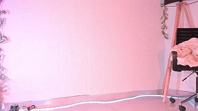 NattSumi online show from February 6, 2025, 3:16 am