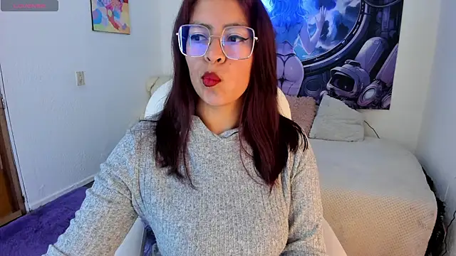 Snapshot of Irene_Grey20 chatting on October 30, 2025, 2:43 am Irene Grey20 online show from October 30, 2025, 2:43 am