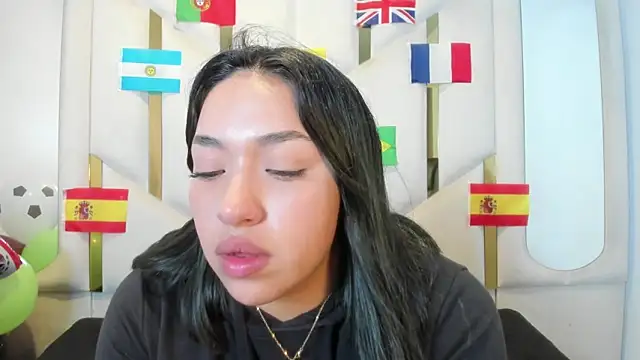 Snapshot of IsabellRodriguez18 chatting on June 13, 2026, 4:21 am IsabellRodriguez18 online show from June 13, 2026, 4:21 am