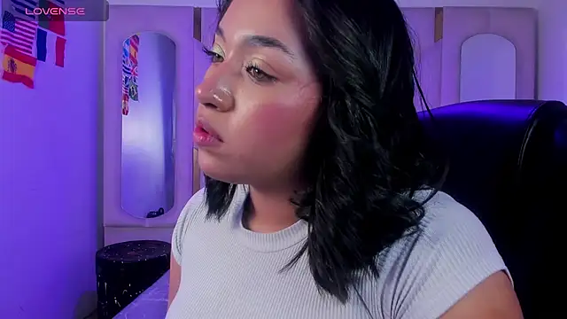 Snapshot of IsabellRodriguez18 chatting on June 26, 2026, 4:29 am IsabellRodriguez18 online show from June 26, 2026, 4:29 am