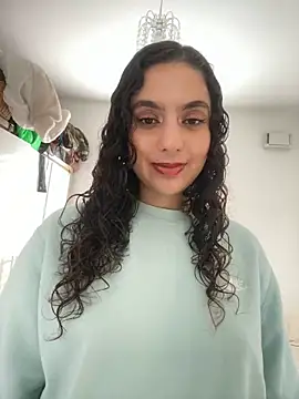 fayfay2002 online show from January 11, 2025, 11:56 am