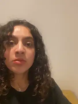 fayfay2002 online show from December 26, 2024, 10:31 pm