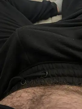 22TT2295 online show from February 9, 2025, 9:39 pm