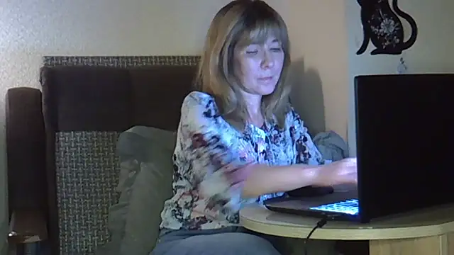 EllaJohnsonX online show from March 7, 2026, 4:23 pm