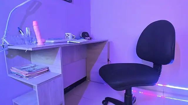 Samantha  cooper online show from February 12, 2025, 5:16 pm