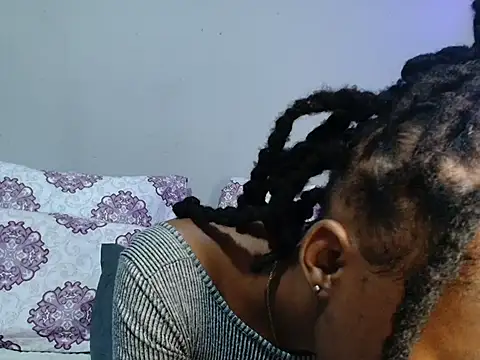 Snapshot of xxSexyTalia28 chatting on November 11, 2025, 7:52 pm xxSexyTalia28 online show from November 11, 2025, 7:52 pm