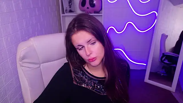 StellaFrost online show from November 7, 2025, 4:11 pm