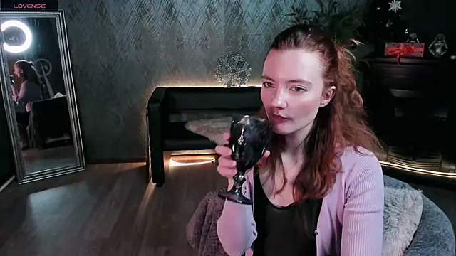 Marie Saches online show from January 8, 2025, 12:17 am