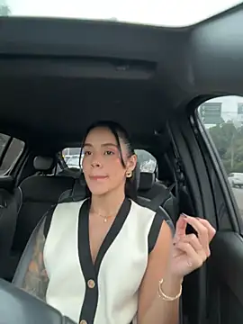 Karol Towers online show from October 23, 2025, 9:57 pm