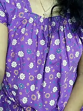 Snapshot of kavi-99 chatting on May 7, 2026, 3:55 am kavi-99 online show from May 7, 2026, 3:55 am