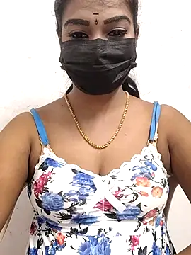 meena 27 online show from November 18, 2025, 6:17 am