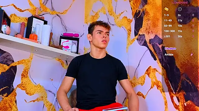 Snapshot of Nijinsky_LatinBoy chatting on October 4, 2025, 11:12 am Nijinsky LatinBoy online show from October 4, 2025, 11:12 am