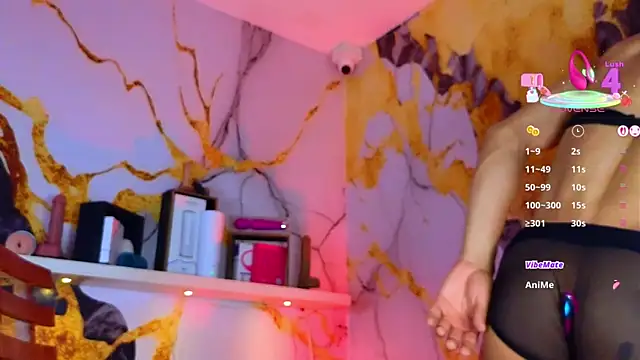 Snapshot of Nijinsky_LatinBoy chatting on October 30, 2025, 11:19 am Nijinsky LatinBoy online show from October 30, 2025, 11:19 am