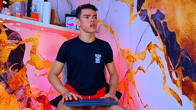 Snapshot of Nijinsky_LatinBoy chatting on October 24, 2025, 11:53 am Nijinsky LatinBoy online show from October 24, 2025, 11:53 am