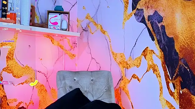 Snapshot of Nijinsky_LatinBoy chatting on October 25, 2025, 12:54 am Nijinsky LatinBoy online show from October 25, 2025, 12:54 am