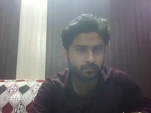 indihotguy online show from November 5, 2025, 1:58 pm