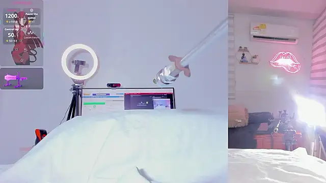 Snapshot of Maria_Jones_ chatting on January 18, 2026, 1:31 am Maria Jones online show from January 18, 2026, 1:31 am