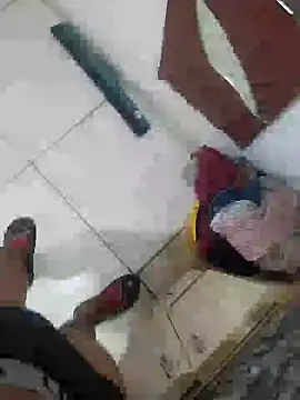 Snapshot of Vernny chatting on January 4, 2025, 7:45 am Vernny online show from January 4, 2025, 7:45 am