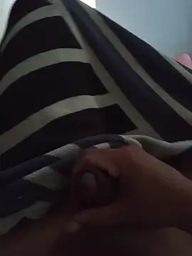 Snapshot of Vernny chatting on November 9, 2025, 6:12 pm Vernny online show from November 9, 2025, 6:12 pm