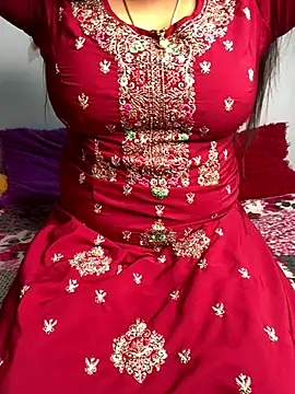 Snapshot of tanvihot2 chatting on October 13, 2025, 5:14 pm tanvihot2 online show from October 13, 2025, 5:14 pm