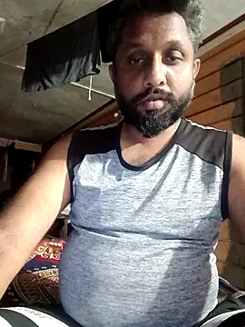 Snapshot of carria_homes chatting on November 1, 2025, 5:18 pm carria homes online show from November 1, 2025, 5:18 pm